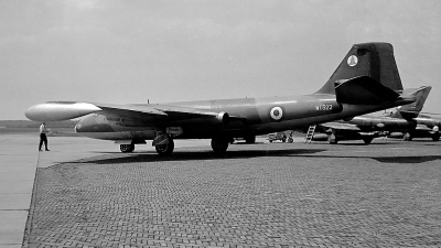 Photo ID 86274 by rob martaré. UK Air Force English Electric Canberra PR7, WT522