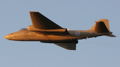 Photo ID 11588 by Mark Wright. UK Air Force English Electric Canberra PR9, XH135
