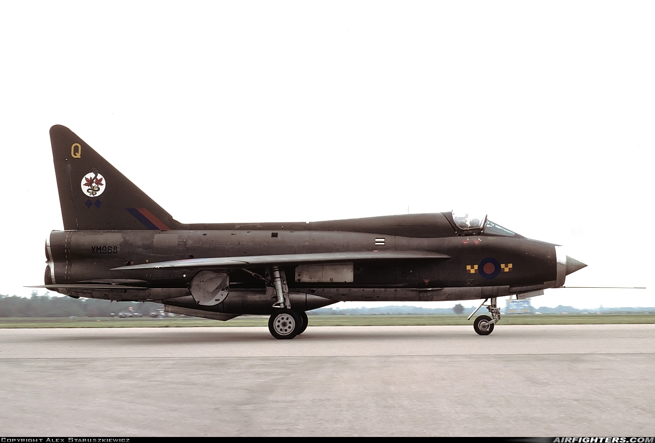 Photo ID 99453 by Alex Staruszkiewicz. UK Air Force English Electric Lightning T4, XM968