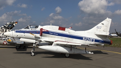 Photo ID 126950 by Thomas Ziegler - Aviation-Media. Company Owned BAe Systems Douglas A 4N Skyhawk, N434FS