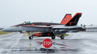 Photo ID 130655 by William T  Shemley. USA Navy McDonnell Douglas F A 18C Hornet, 164266