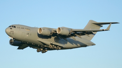 Photo ID 17583 by Gary Stedman. USA Air Force Boeing C 17A Globemaster III, 04 4129