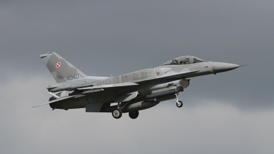 Photo ID 187526 by Barry Swann. Poland Air Force General Dynamics F 16C Fighting Falcon, 4040