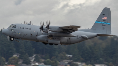 Photo ID 213635 by Paul Varner. USA Air Force Lockheed C 130H Hercules L 382, 90 1057