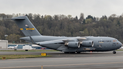 Photo ID 213992 by Paul Varner. USA Air Force Boeing C 17A Globemaster III, 07 7184