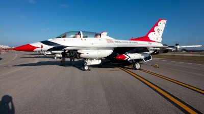 Photo ID 221266 by Hector Rivera - Puerto Rico Spotter. USA Air Force General Dynamics F 16D Fighting Falcon, 91 0479