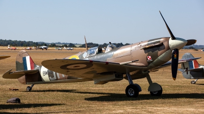 Photo ID 226847 by Thomas Ziegler - Aviation-Media. UK Air Force Supermarine 331 Spitfire LF Vb, BM597