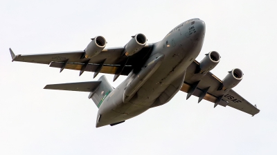 Photo ID 244456 by Jan Eenling. USA Air Force Boeing C 17A Globemaster III, 00 0185