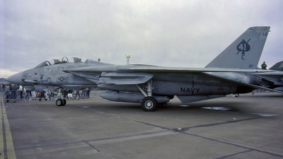 Photo ID 33508 by Mike Hopwood. USA Navy Grumman F 14A Tomcat, 161136