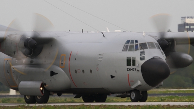 Photo ID 58458 by Philipp Jakob Schumacher. Belgium Air Force Lockheed C 130H Hercules L 382, CH 07